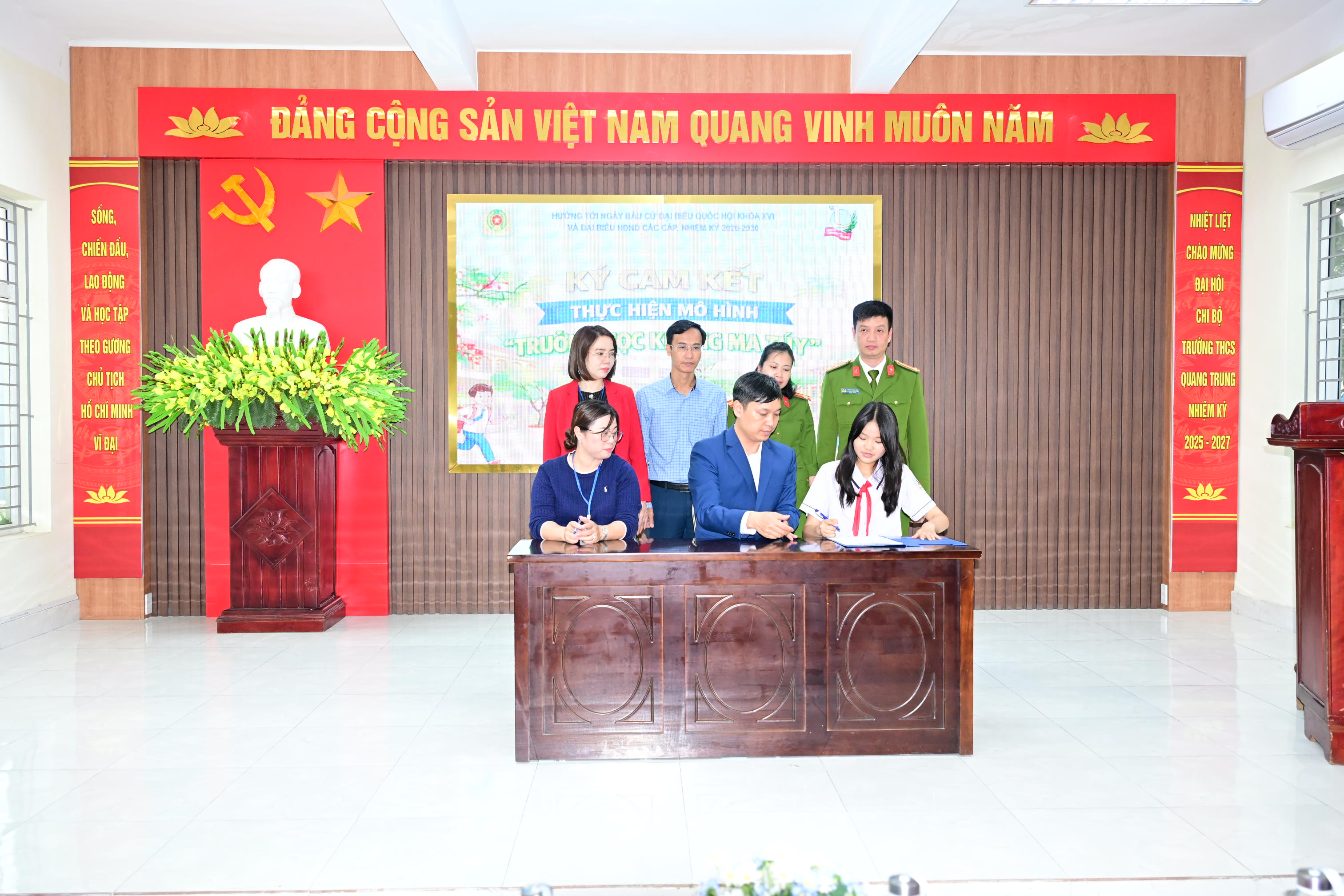 Trường THCS Quang Trung (phường Ngô Quyền) ra mắt Ban Chỉ đạo và triển khai mô hình “Trường học không ma túy”